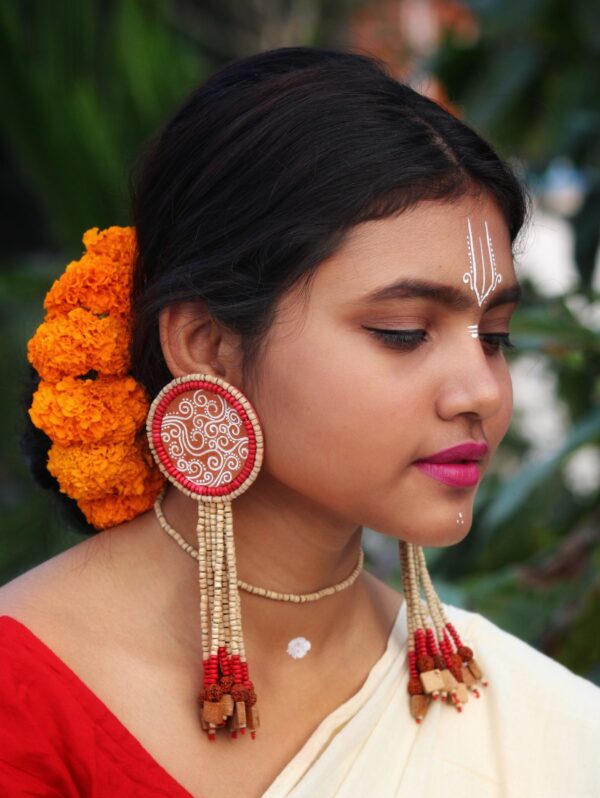 RED TULSI EARRING - Image 3